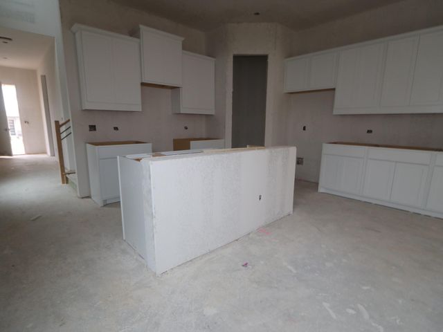 178 Grayson Elm PASS, Dripping Springs, TX 78620