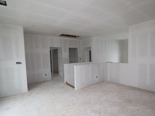 178 Grayson Elm PASS, Dripping Springs, TX 78620