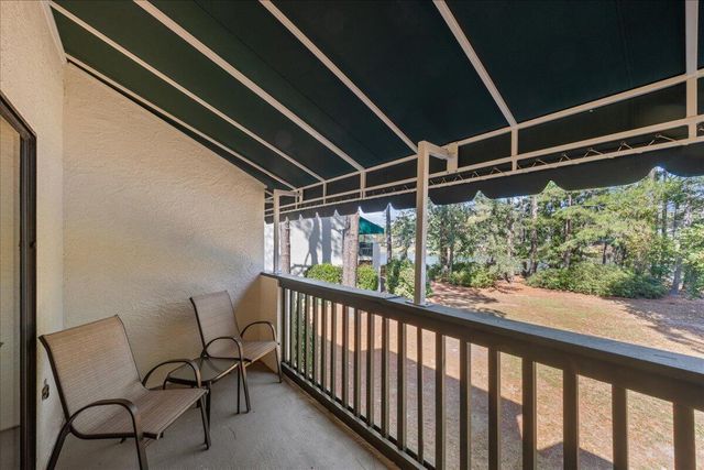 304 Southlake Court 304, Niceville, FL 32578