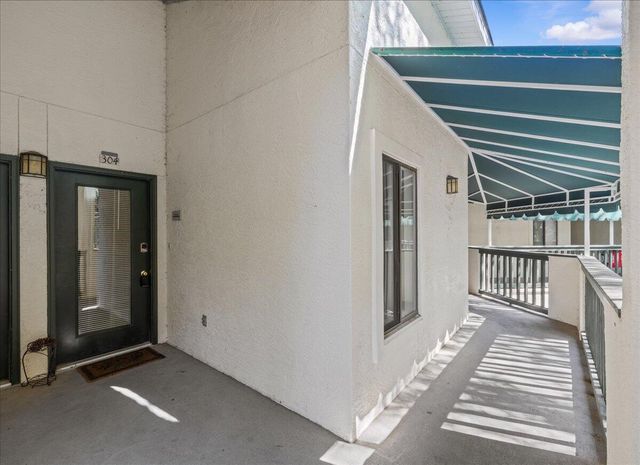 304 Southlake Court 304, Niceville, FL 32578