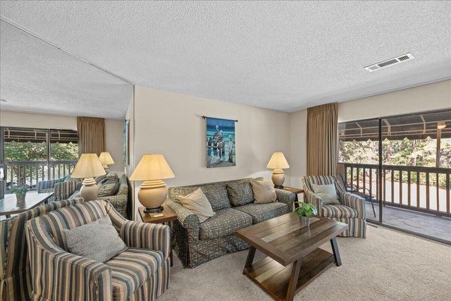 304 Southlake Court 304, Niceville, FL 32578