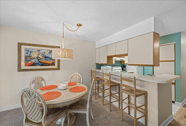 304 Southlake Court 304, Niceville, FL 32578