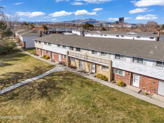 577 Smithridge Park, Reno, NV 89502
