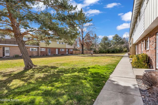 577 Smithridge Park, Reno, NV 89502
