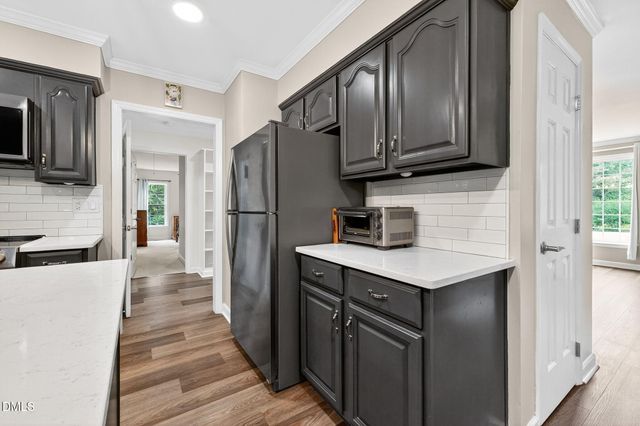 6009 Swales Way, Raleigh, NC 27603