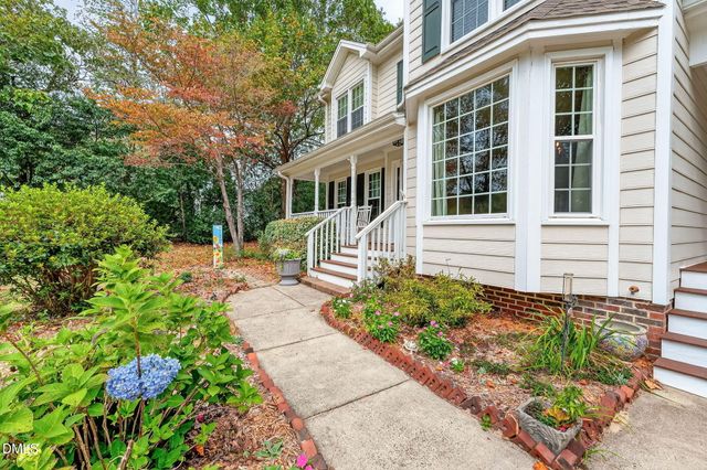 6009 Swales Way, Raleigh, NC 27603