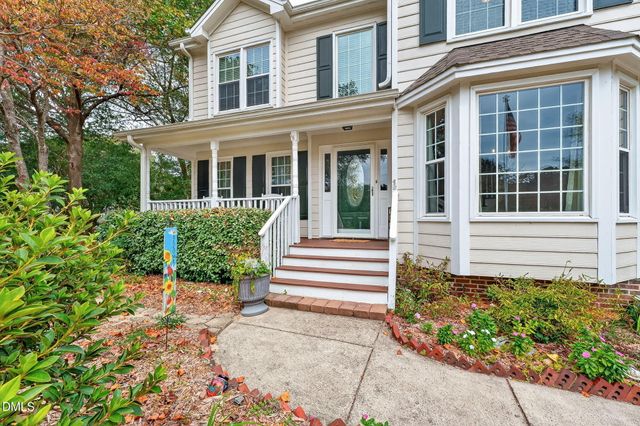 6009 Swales Way, Raleigh, NC 27603