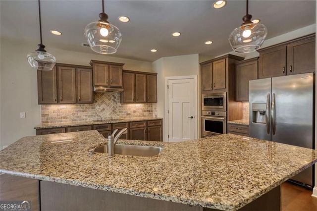 1002 HIGH SHOAL Drive, Monroe, GA 30655