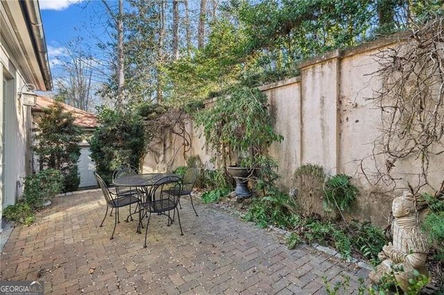 2740 Northside Drive NW, Atlanta, GA 30305
