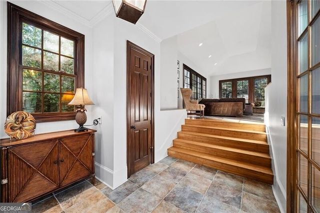 2740 Northside Drive NW, Atlanta, GA 30305