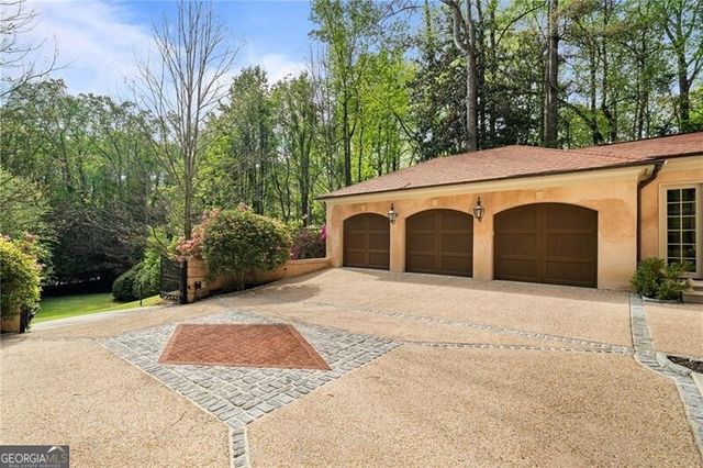 2740 Northside Drive NW, Atlanta, GA 30305