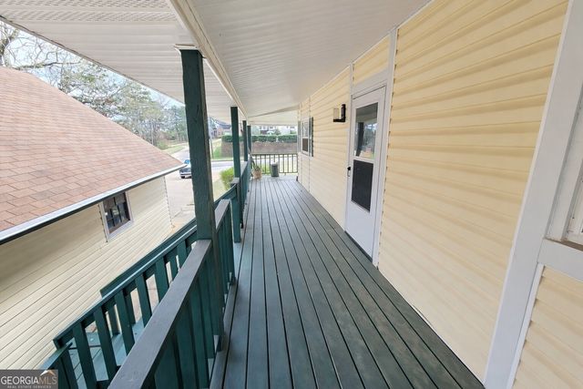 9000 Edinburg Drive, Winston, GA 30187