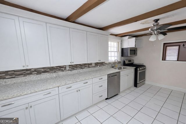 9000 Edinburg Drive, Winston, GA 30187