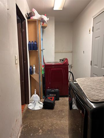 1707 Winter Bay Lane, Houston, TX 77088