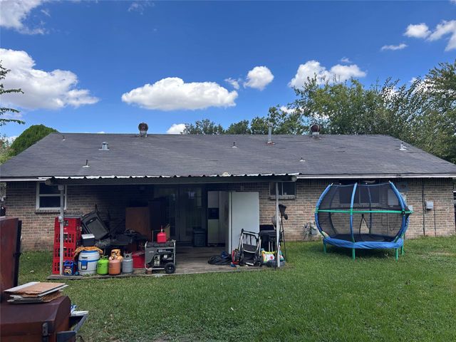 1707 Winter Bay Lane, Houston, TX 77088