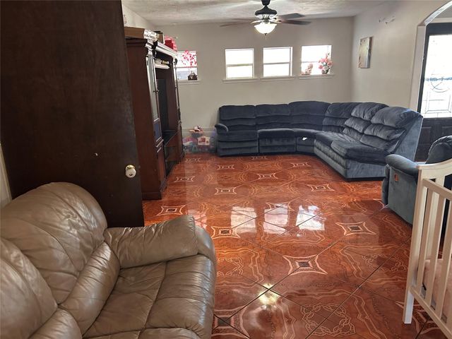 1707 Winter Bay Lane, Houston, TX 77088