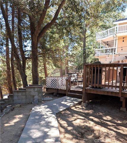 459 Delle, Crestline, CA 92325