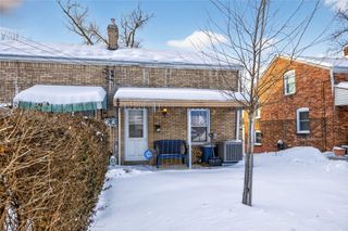 57 Thomas St, Crafton, PA 15205