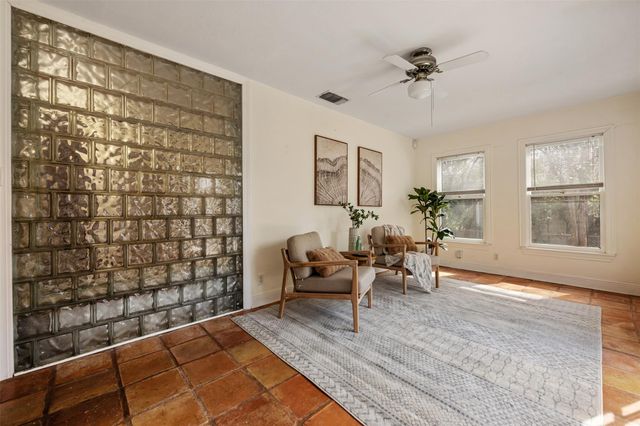 813 E 48th ST, Austin, TX 78751