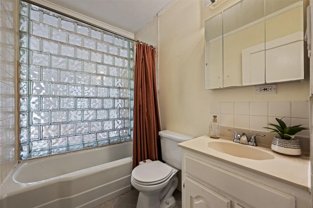 813 E 48th ST, Austin, TX 78751