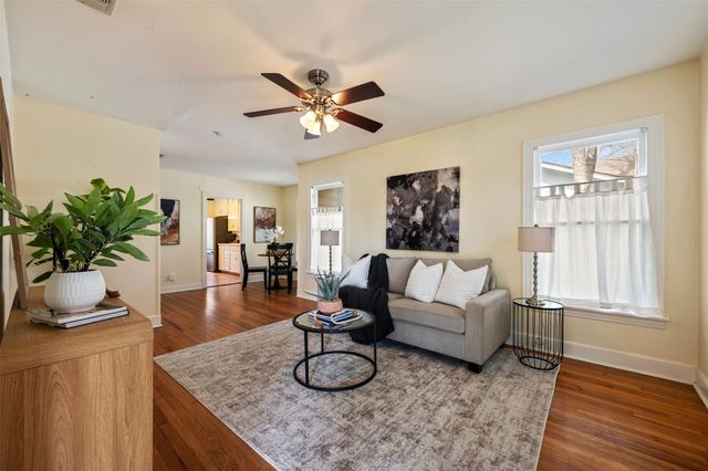 813 E 48th ST, Austin, TX 78751