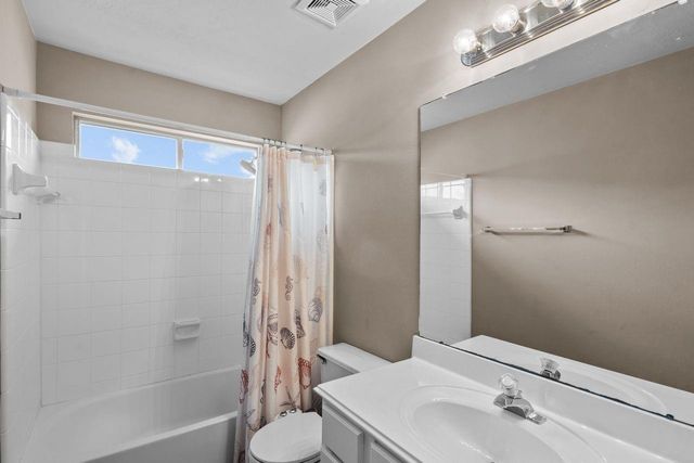 4506 Waverly Canyon Lane, League City, TX 77573