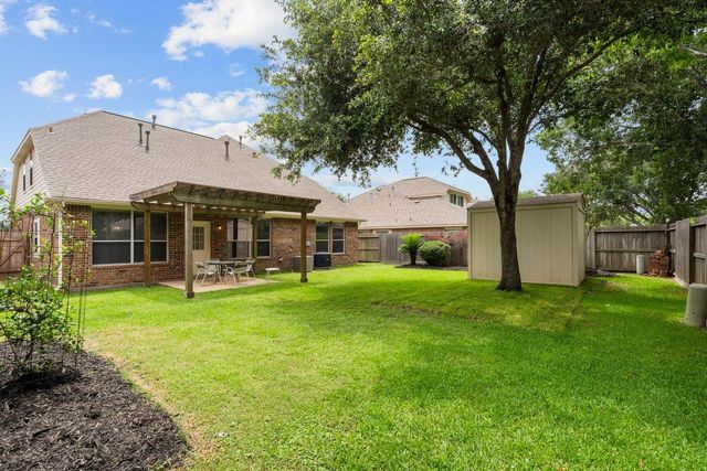 4506 Waverly Canyon Lane, League City, TX 77573