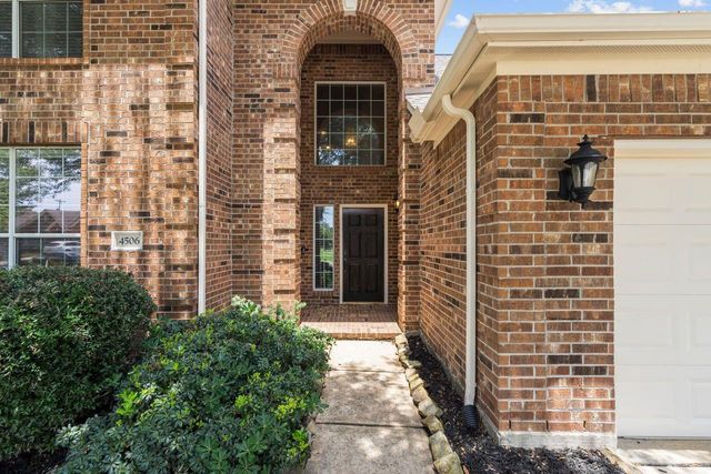 4506 Waverly Canyon Lane, League City, TX 77573