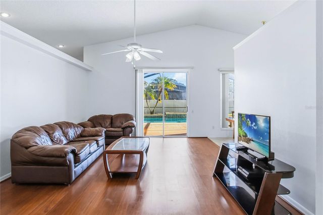 6089 JESSICA DRIVE, Apopka, FL 32703