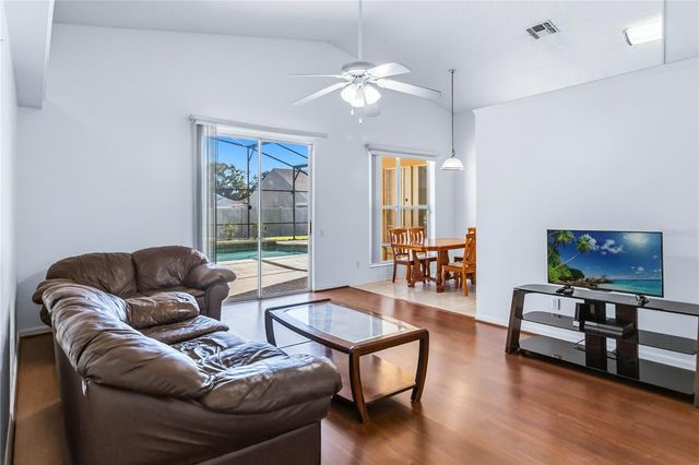 6089 JESSICA DRIVE, Apopka, FL 32703