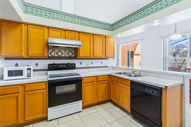 6089 JESSICA DRIVE, Apopka, FL 32703