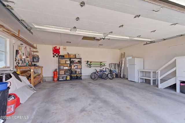 1611 Oak Glen Road, Toms River, NJ 08753