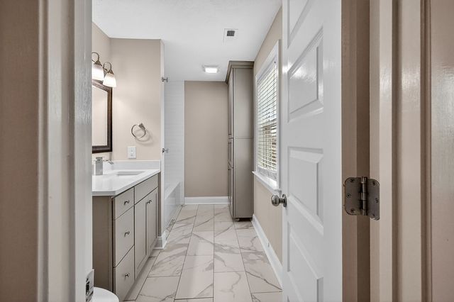 406 Mockingbird Dr, Mount Pleasant, TN 38474