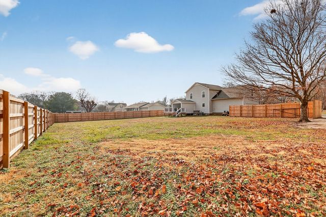 406 Mockingbird Dr, Mount Pleasant, TN 38474