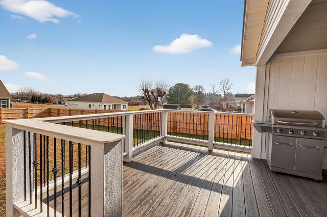 406 Mockingbird Dr, Mount Pleasant, TN 38474