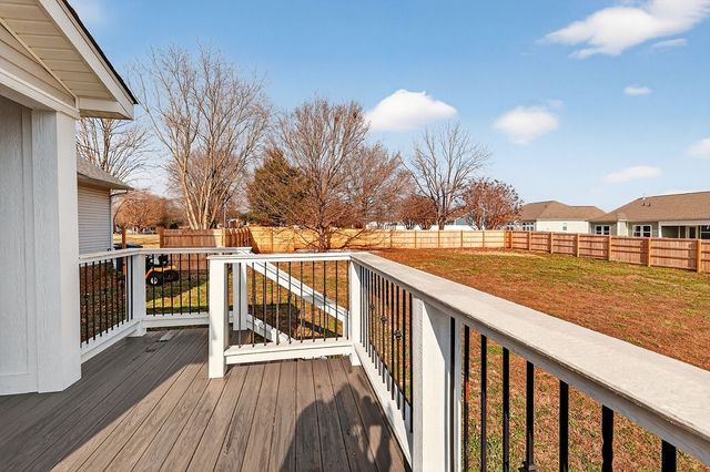 406 Mockingbird Dr, Mount Pleasant, TN 38474