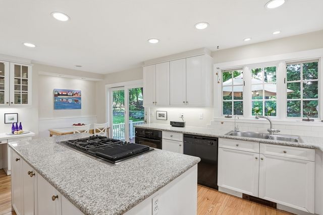 42 Crescent Rd, Concord, MA 01742