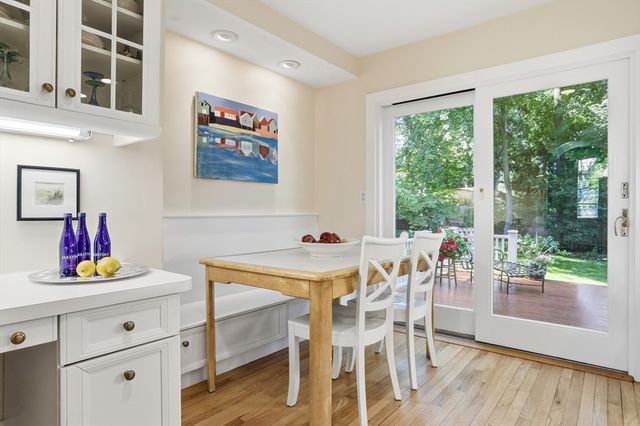 42 Crescent Rd, Concord, MA 01742