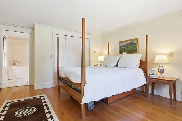 42 Crescent Rd, Concord, MA 01742