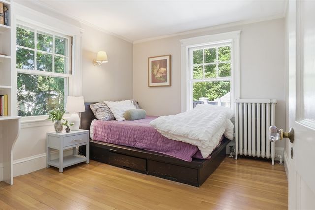 42 Crescent Rd, Concord, MA 01742