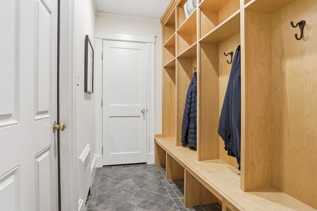 42 Crescent Rd, Concord, MA 01742