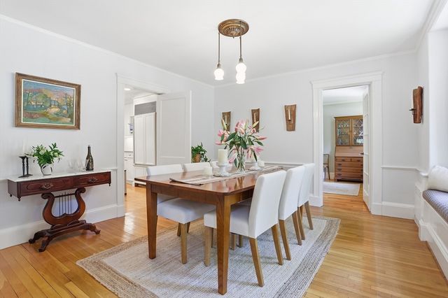 42 Crescent Rd, Concord, MA 01742