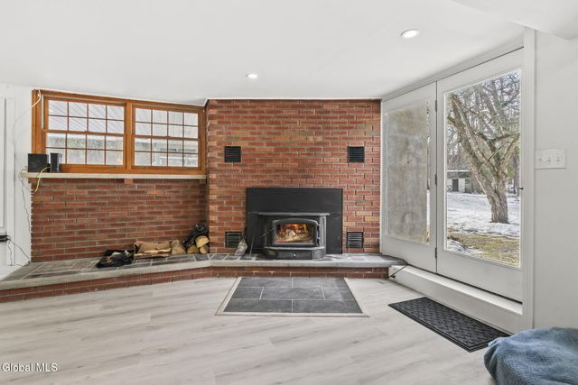 124 Hayes Road, Schuylerville, NY 12871