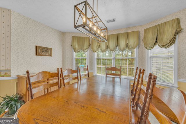 2878 Forest Court, Loganville, GA 30052