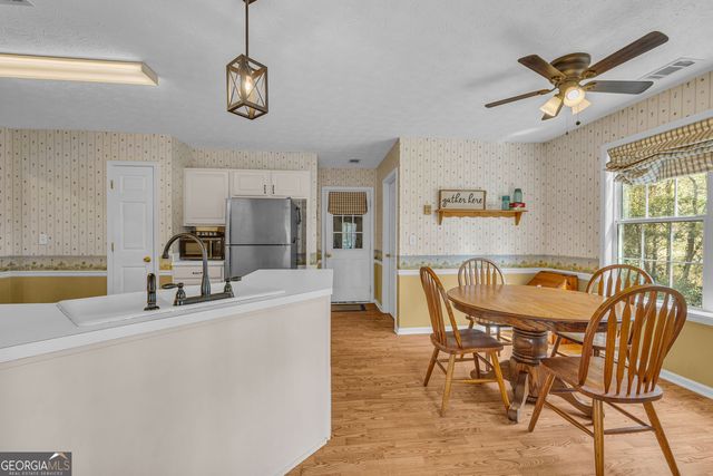 2878 Forest Court, Loganville, GA 30052