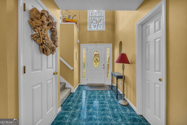 2878 Forest Court, Loganville, GA 30052