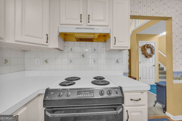 2878 Forest Court, Loganville, GA 30052