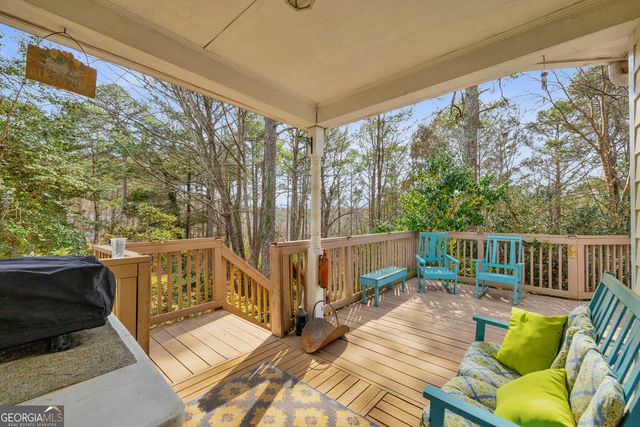 2878 Forest Court, Loganville, GA 30052