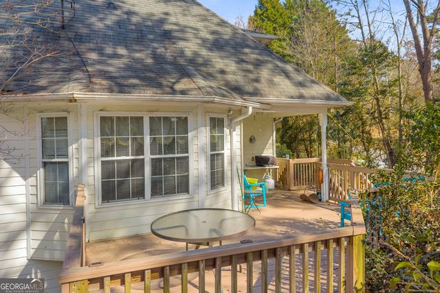 2878 Forest Court, Loganville, GA 30052