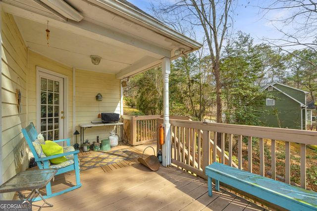 2878 Forest Court, Loganville, GA 30052